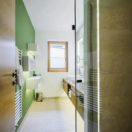 アパートホテル Mountain