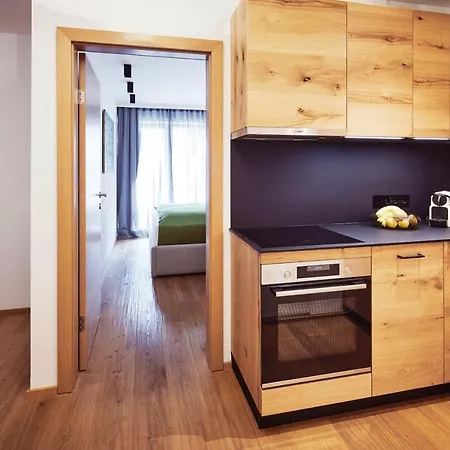 Mountain オーバータウエルン