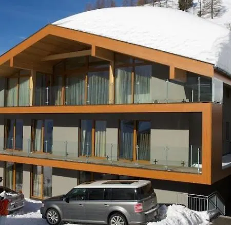 アパートホテル Mountain オーバータウエルン